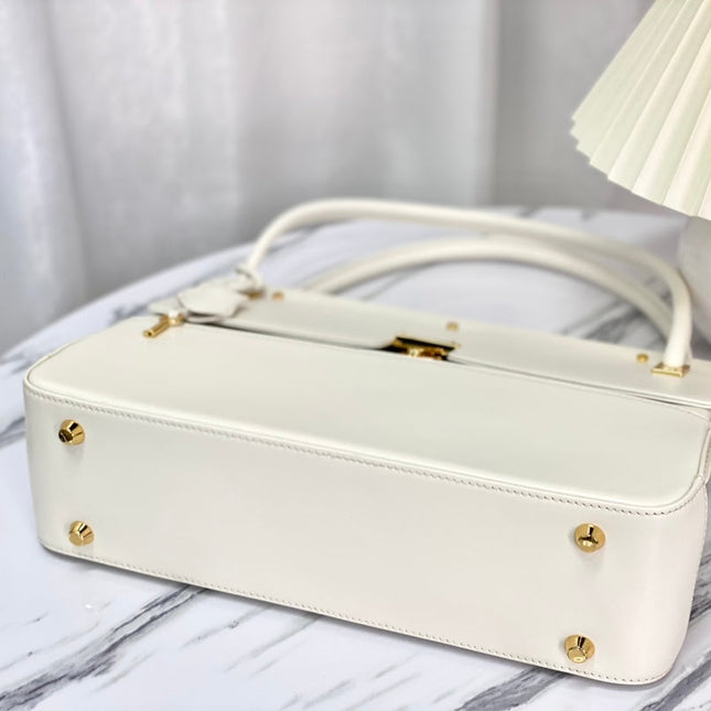 PARISIENNE 30 HANDBAG IN WHITE SMOOTH CALFSKIN