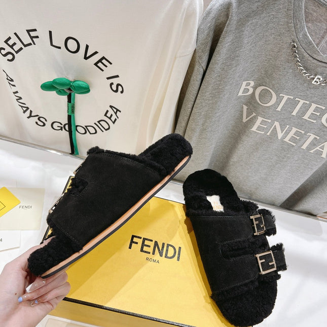 FENDI DAD SANDAL MULE IN BLACK SUEDE WITH FLEECE WITH GOLD HARDWARE