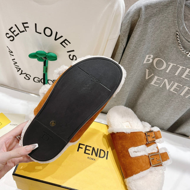 FENDI DAD SANDAL MULE IN BRONZE BROWN SUEDE WITH WHITE FLEECE