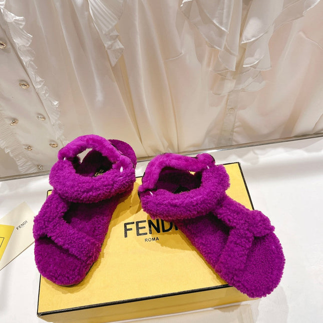 FENDI DAD SANDAL IN MAGENTA PURPLE FLEECE
