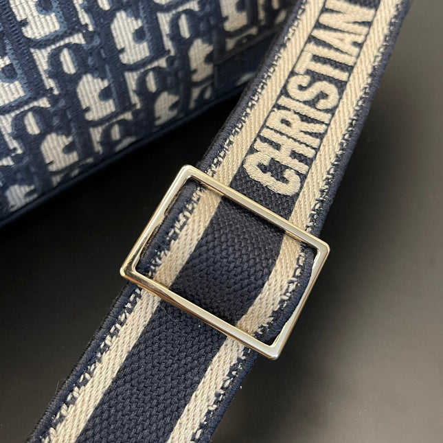 MEDIUM 28 DIORCAMP BAG IN BLUE OBLIQUE EMBROIDERY