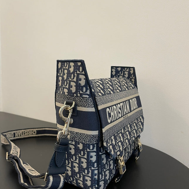 MEDIUM 28 DIORCAMP BAG IN BLUE OBLIQUE EMBROIDERY