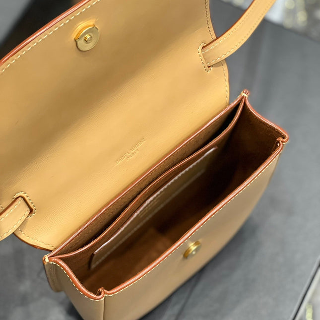 KAIA SMALL 18 HANDBAG IN YELLOW CREAM CALFSKIN