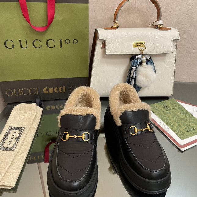 GG LOAFER IN BLACK CALFSKIN WITH BEIGE WOOL LINING
