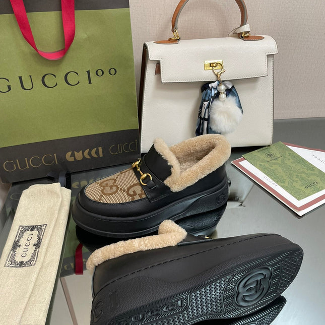 GG LOAFER IN PEANUT BROWN JACQUARD AND BLACK CALFSKIN WITH BEIGE WOOL LINING