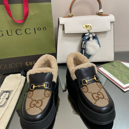 GG LOAFER IN PEANUT BROWN JACQUARD AND BLACK CALFSKIN WITH BEIGE WOOL LINING