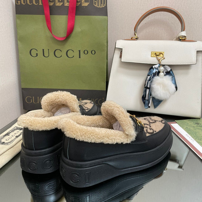 GG LOAFER IN CAMEL BROWN JACQUARD AND BLACK CALFSKIN WITH BEIGE WOOL LINING