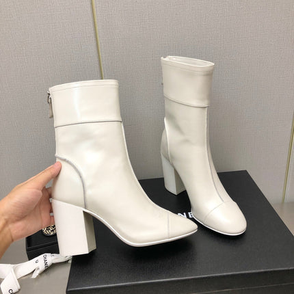 HIGH HEEL ANKLE BOOTS IN WHITE CALFSKIN