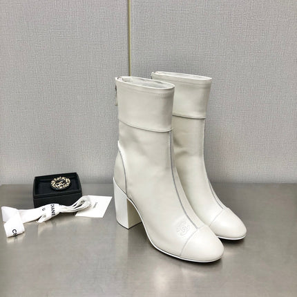 HIGH HEEL ANKLE BOOTS IN WHITE CALFSKIN