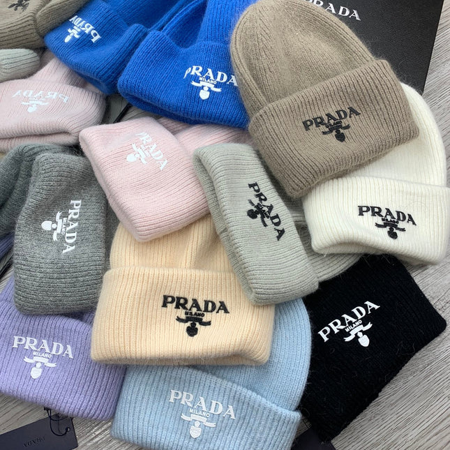 BEANIE HAT IN KHAKI BROWN WOOL 108747