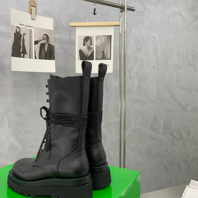 LUG LACE-UP BOOT IN BLACK CALFSKIN 7 CM