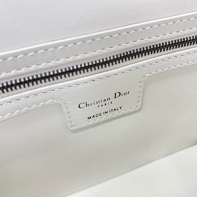 SMALL DIORCAMP BAG 23 IN WHITE CALFSKIN