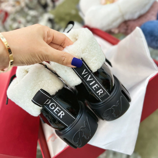 VIV' GO THICK ANKLE BOOTS IN BLACK CALFSKIN AND SHEARLING WITH GOLD BUCKLE