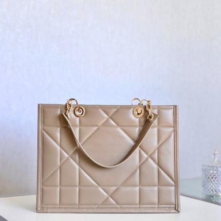 LARGE TOTE BOOK 36 BAG IN BEIGE CREAM CALFSKIN