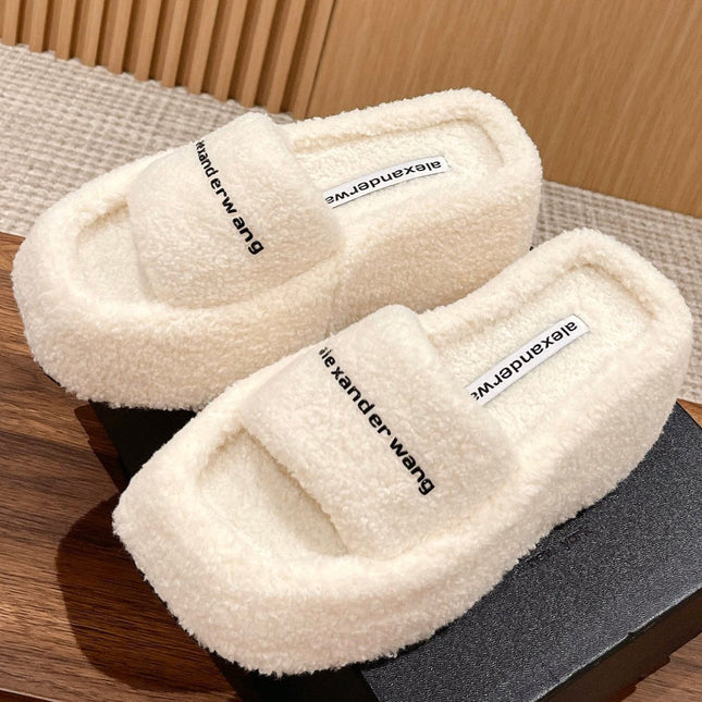 CHUNKY PLATFORM SIPPERS IN WHITE LAMBSWOOL