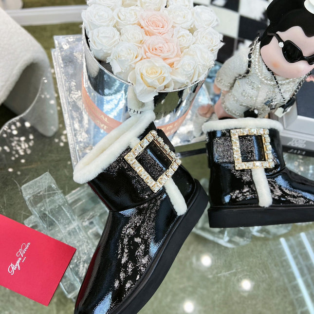 VIV SNOW ANKLE BOOTS IN BLACK PATENT CALFSKIN