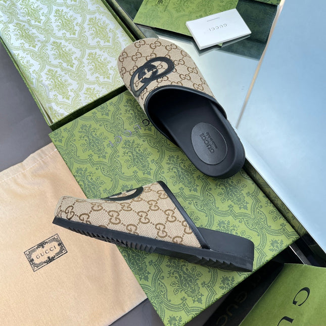 INTERLOCKING G MULE IN BEIGE MONOGRAM CANVAS AND LEATHER