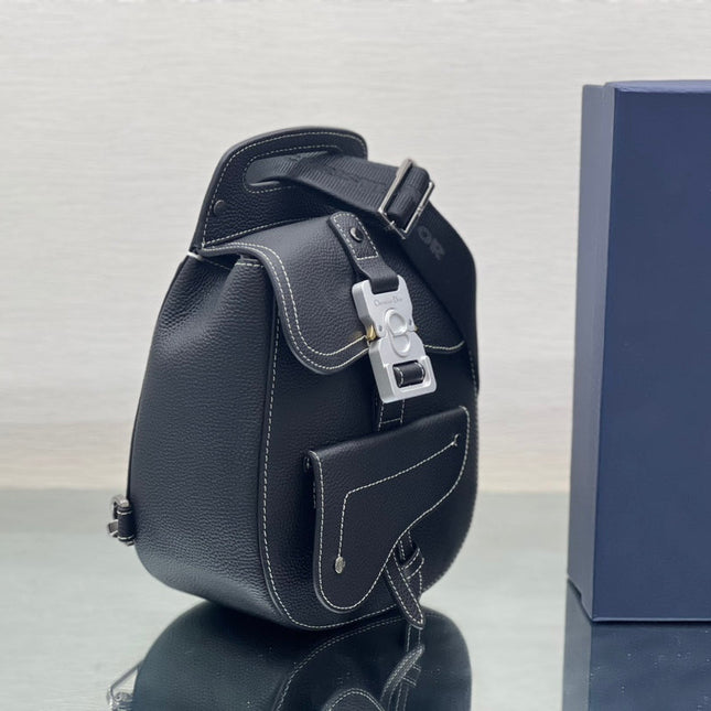 GALLOP SLING BAG 27 IN BLACK CALFSKIN
