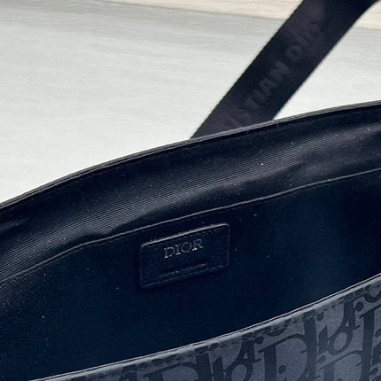 MEDIUM 31 BAG WITH STRAP IN BLACK OBLIQUE JACQUARD AND CALFSKIN