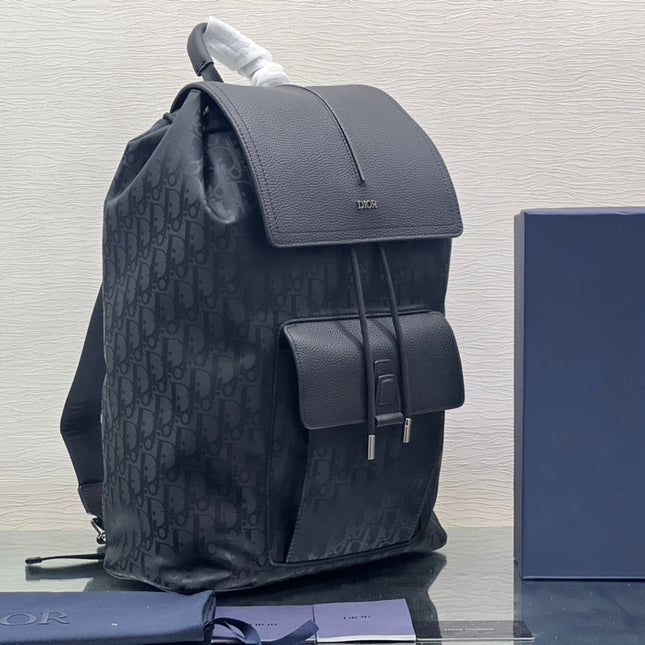 MEDIUM BACKPACK 38 IN BLACK OBLIQUE MIRAGE CALFSKIN