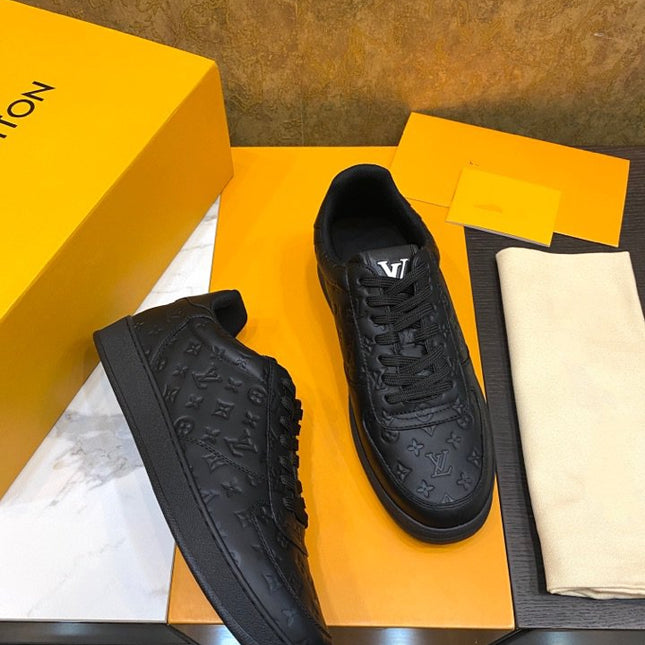 LV RIVOLI SNEAKER BLACK MONOGRAM