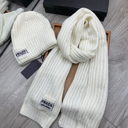 SET SCARF AND HAT IN WHITE WOOL AND RABBIT FUR 388991