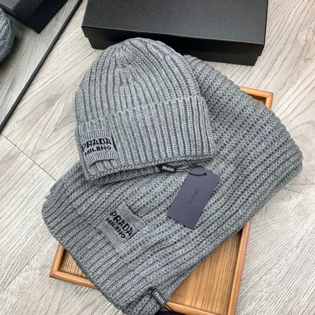 SET SCARF AND HAT IN DOVE GRAY WOOL AND RABBIT FUR 388993