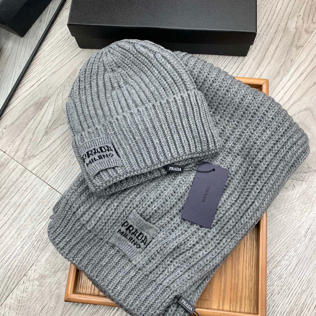 SET SCARF AND HAT IN DOVE GRAY WOOL AND RABBIT FUR 388993