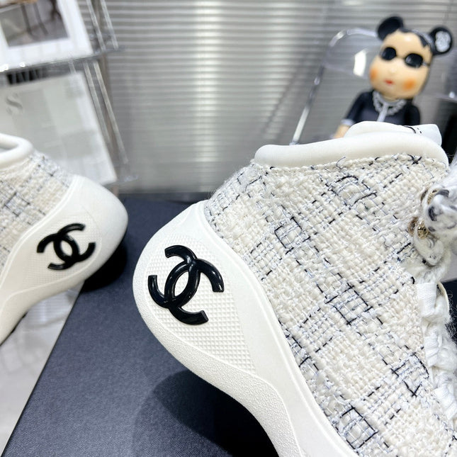CC CANO ALTO SNEAKER IN WHITE WOOL TWEED AND RUBBER