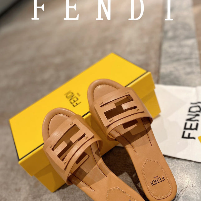 FENDI BAGUETTE SLIDES IN  COPPER BROWN LAMBSKIN