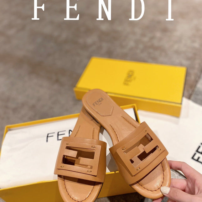 FENDI BAGUETTE SLIDES IN  COPPER BROWN LAMBSKIN