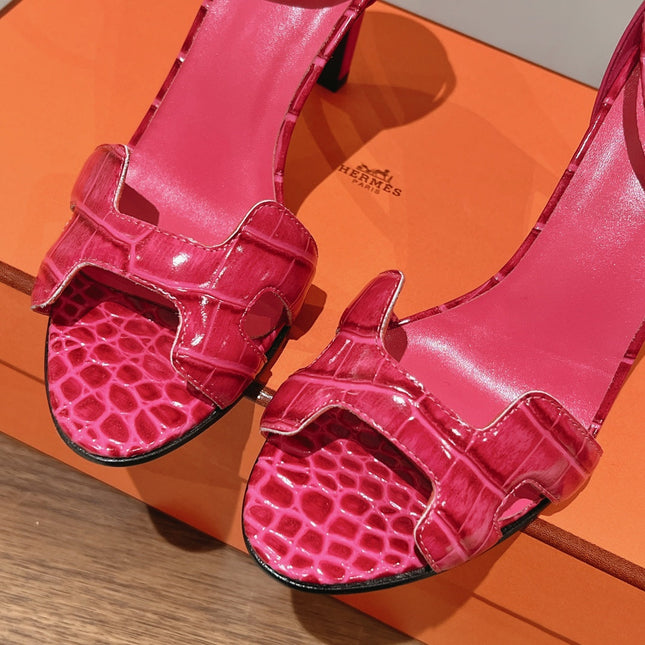 PREMIERE 105 SANDAL IN WATERMELON PINK CROCODILE LEATHER