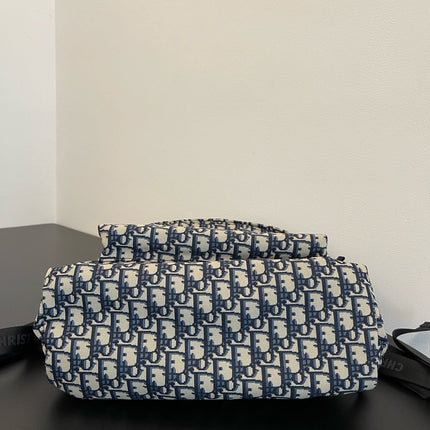 TRAVEL BACKPACK 41 IN OBLIQUE JACQUARD