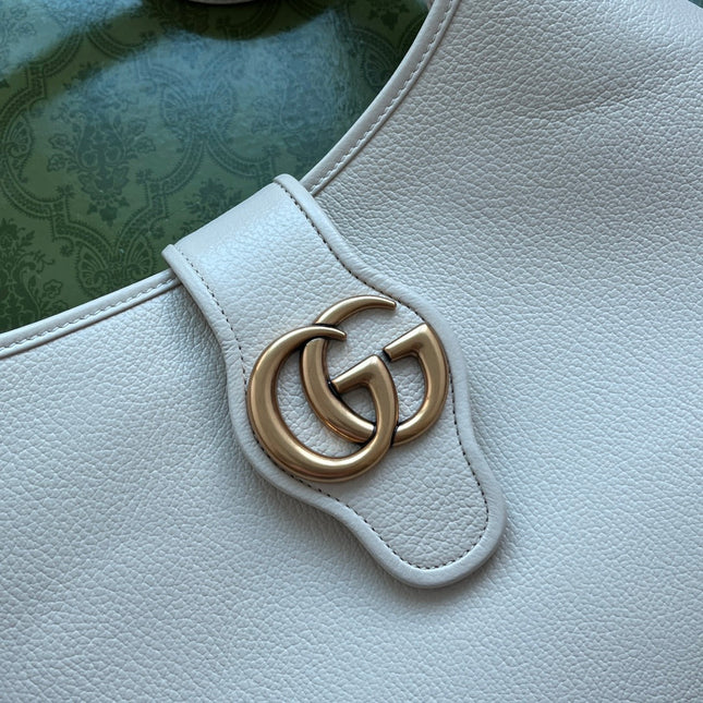 GG HORSEBIT SHOULDER BAG 39 IN WHITE CALFSKIN GOLD HARDWARE