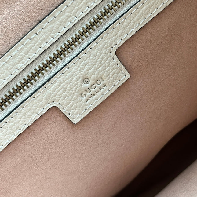 GG HORSEBIT SHOULDER BAG 39 IN WHITE CALFSKIN GOLD HARDWARE