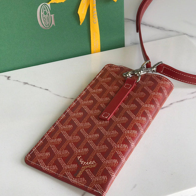 MONTMARTRE GM CASE 18 IN CLASSIC RED GOYARDINE CANVAS