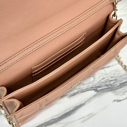 LADY CHAIN BAG 21 IN ALMOND BEIGE LAMBSKIN