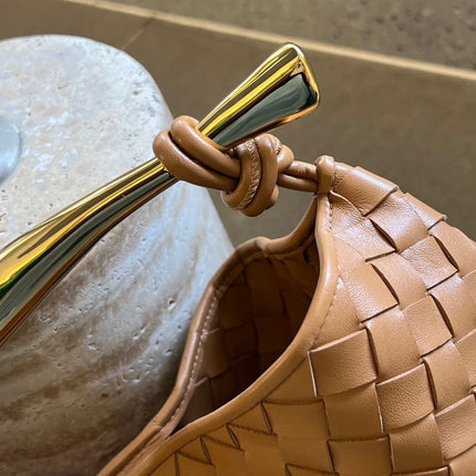 SARDINE 33 WITH CHAIN IN TAWNY BROWN LAMBSKIN