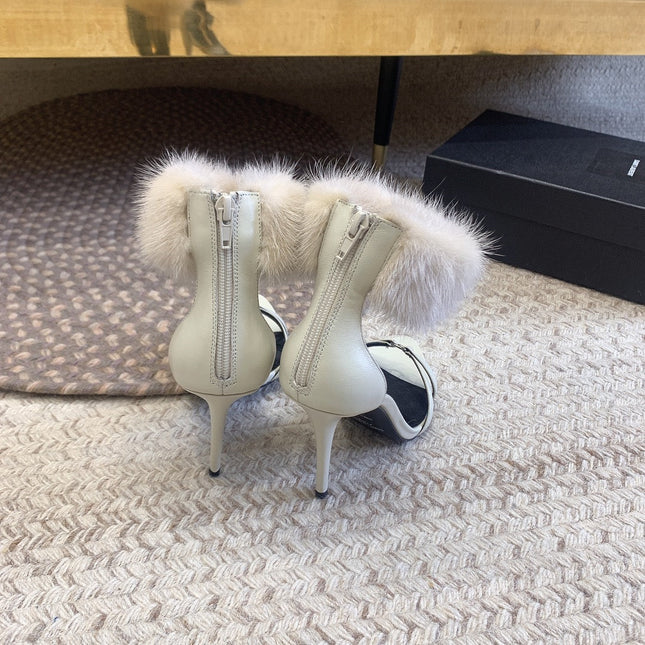 HIGH HEEL SANDAL IN WHITE POLISHED CALFSKIN AND MINK FUR