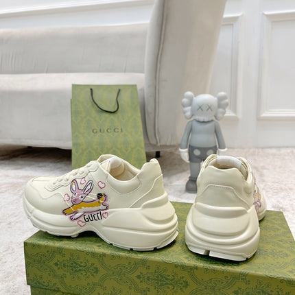 GG RHYTON TRAINER WHITE LAMBSKIN WITH FOX ICON