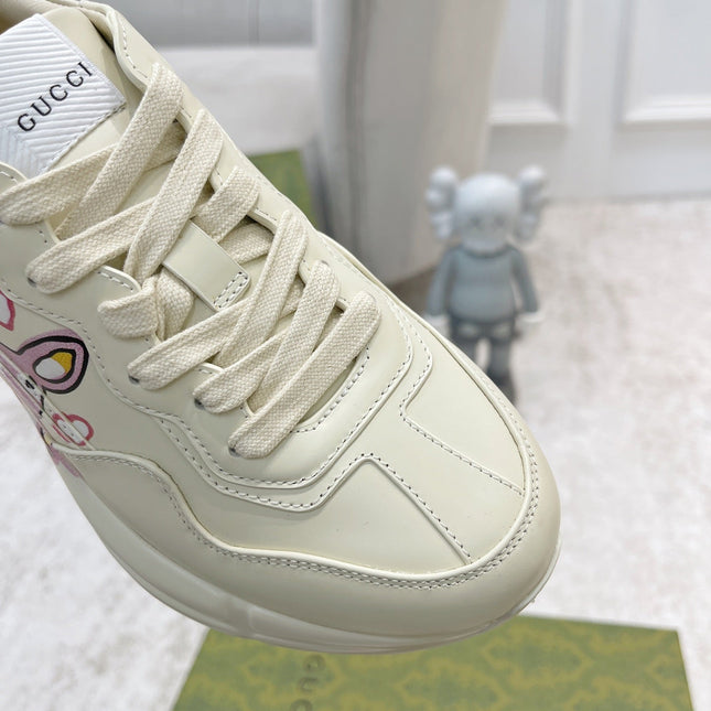 GG RHYTON TRAINER WHITE LAMBSKIN WITH FOX ICON