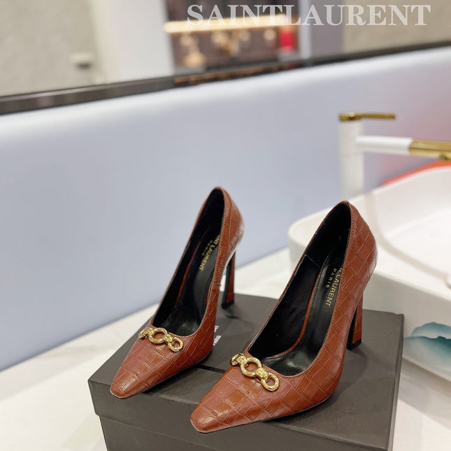 SL SILVANA CROCODILE MOTIF CHAIN PUMPS BROWN CALFSKIN