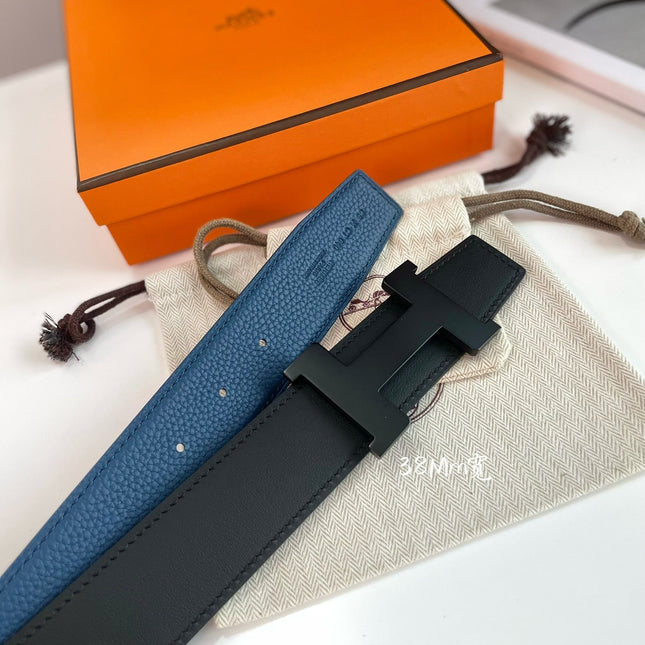 HM CONSTANCE BELT BUCKLE & REVERSIBLE NAVY BLUE AND BLACK LEATHER STRAP 38MM