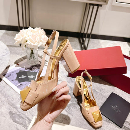 ONE STUD BEIGE TAN PATENT LEATHER LACE-UP HIGH HEELS 85 MM