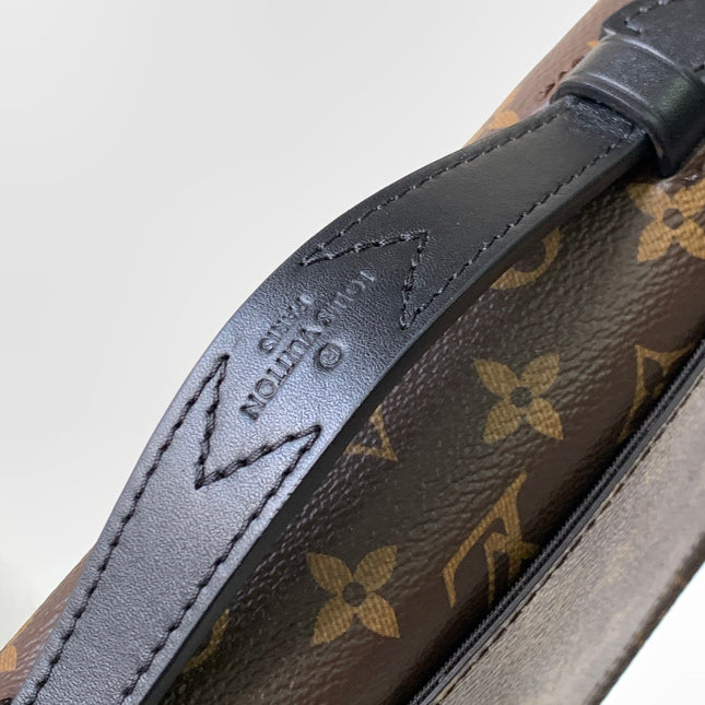 LV 25S S LOCK MESSENGER BAG 21 IN PURPLE AND BROWN MONOGRAM MACASSAR CANVAS