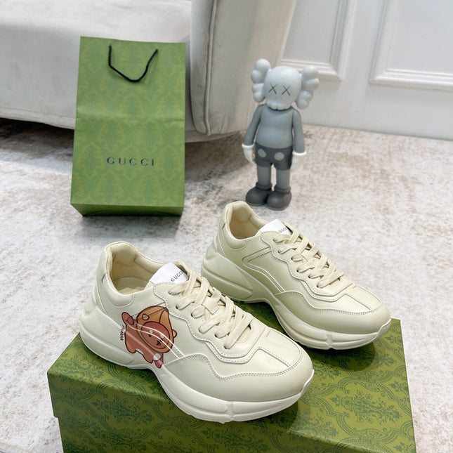 GG RHYTON TRAINER WHITE LAMBSKIN WITH AVOCADO MOTIF
