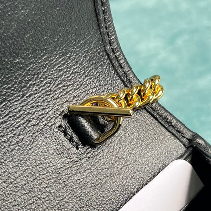 BLONDIE SHOULDER BAG 21 IN BLACK CALFSKIN GOLD HARDWARE