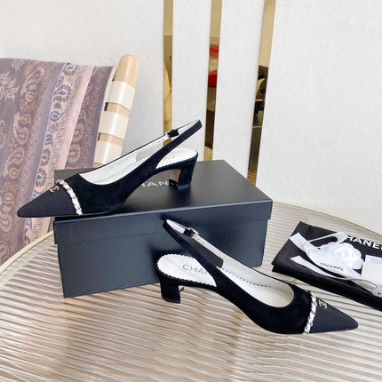 CC SLINGBACK 25S 30 MM IN BLACK SUEDE WITH SILVER HARDWARE