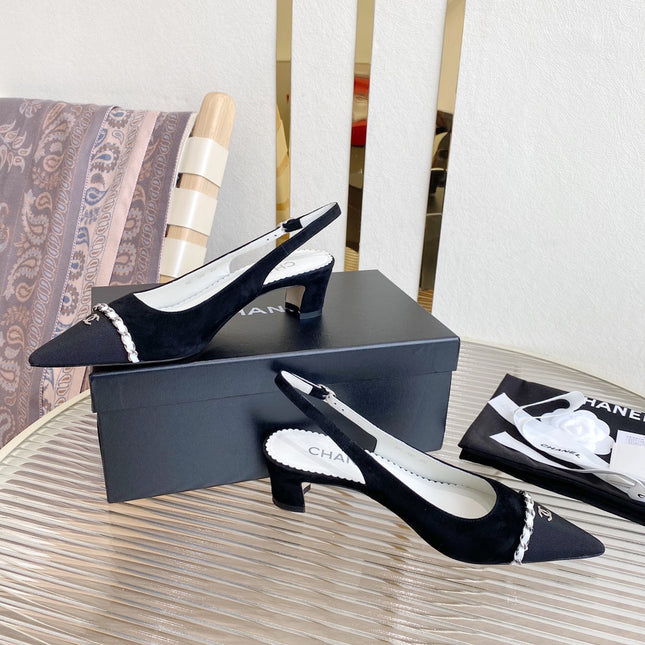 CC SLINGBACK 25S 30 MM IN BLACK SUEDE WITH SILVER HARDWARE