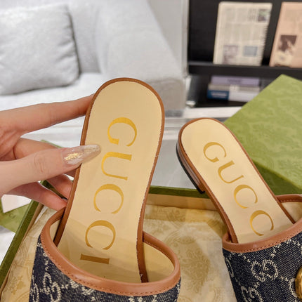 GG EXCLUSIVE SLIDE SANDAL CARAMEL AND BLACK FABRIC